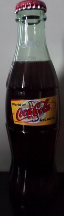 1999-2780 € 15,00 coca cola flaes 8oz World of coca-cola Atlanta  jaartal 2000.jpeg